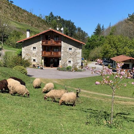 Agroturismo Urresti Gautegiz Arteaga ภายนอก รูปภาพ